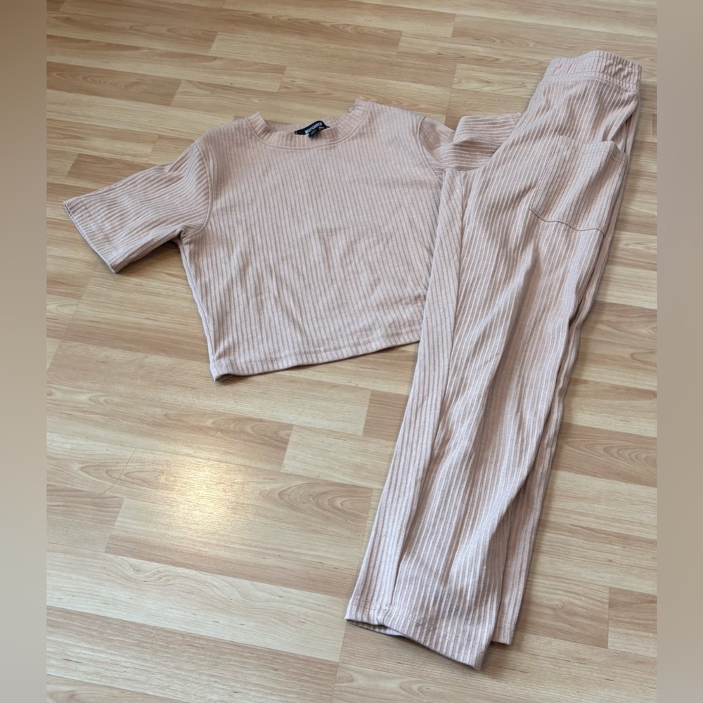 Missguided Ribbed Light Peach ‎ Set